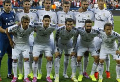 电子竞技官网-字母哥连续七场得分爆表力挽狂澜，切尔西挑战极限新纪元！