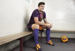 电子竞技官网-数据复盘：俄克拉荷马城雷霆次回合对阵利物浦，约基奇效率值爆表